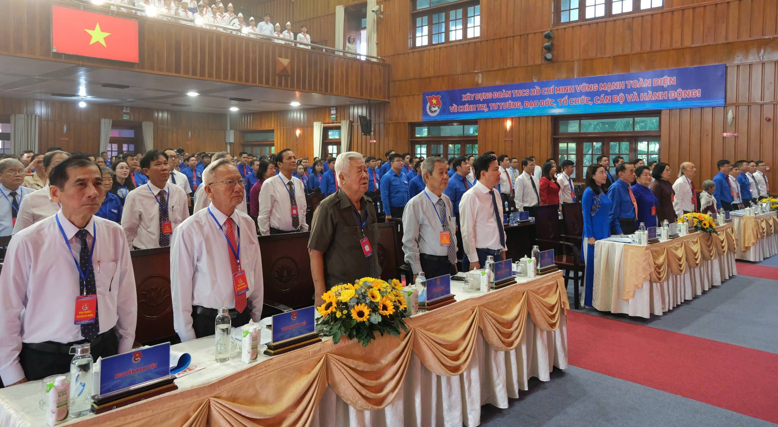 انگریزی: خبر